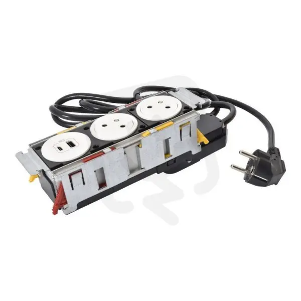 DISQIN 2X2P+T USB A+C BÍLÁ Bezpečná Platba