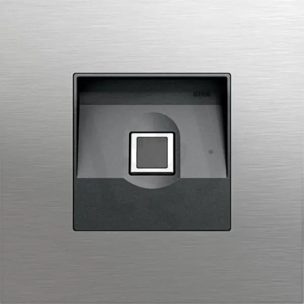 Vrácení Zdarma mod.otisků prstů Keyless In System 106 nerez GIRA 5551920